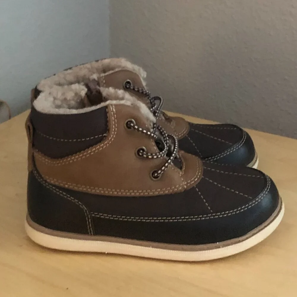 LONDON UNDERGROUND Lil Darren Boys Chukka Boots - Faux Fur Lined